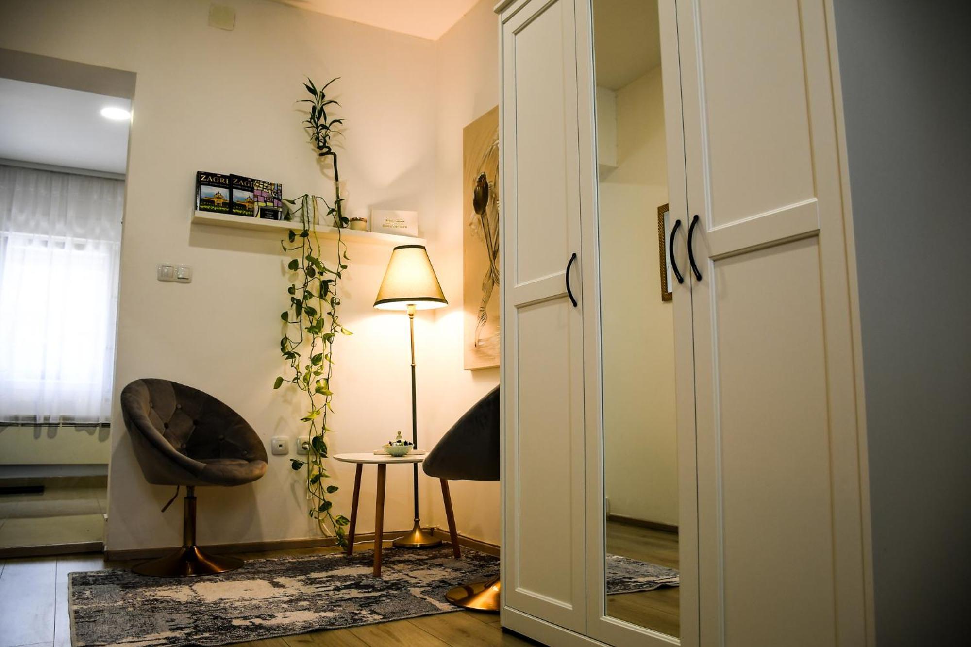 Experience Apartment